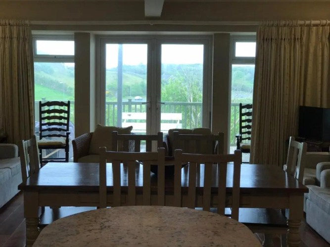 Cottage 360 - Clifden