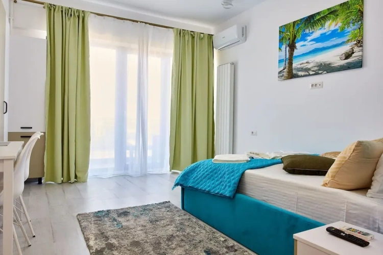 Studio with balcony