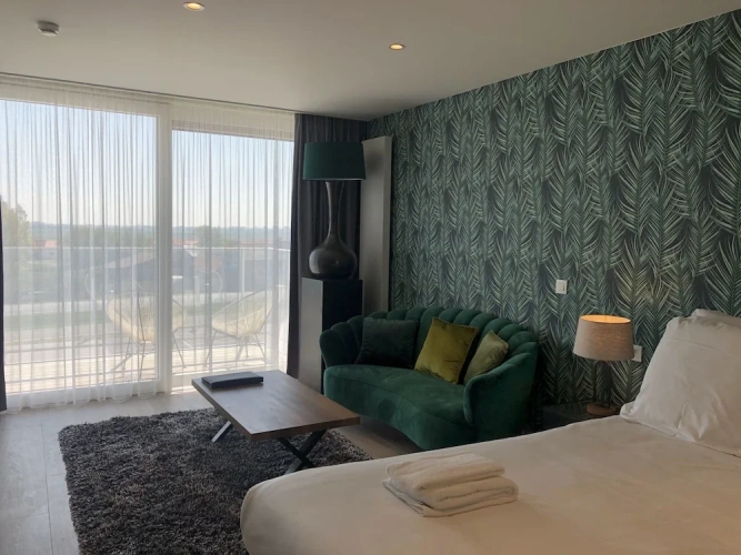 2 Bedrooms Quadruple Family Suite
