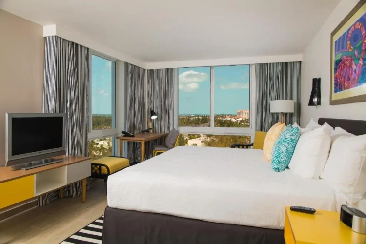 Accessible Double room with island view