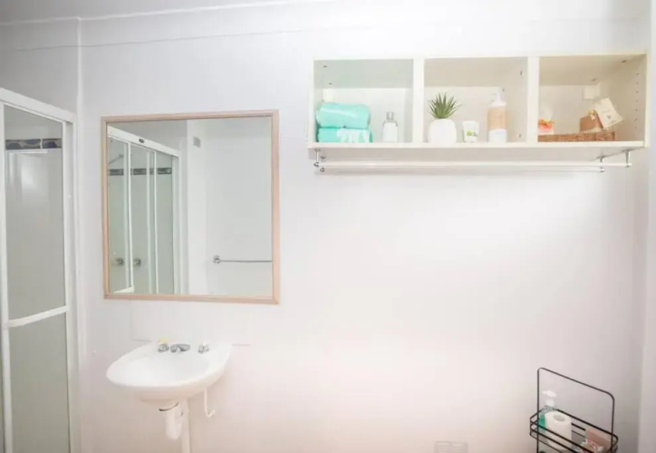 Gorgeous Studio + 100M To Beach + Pool