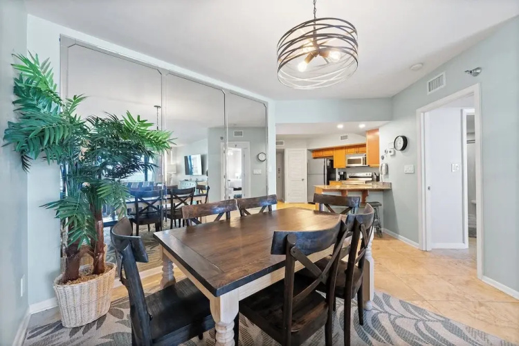 Windward Pointe 104
