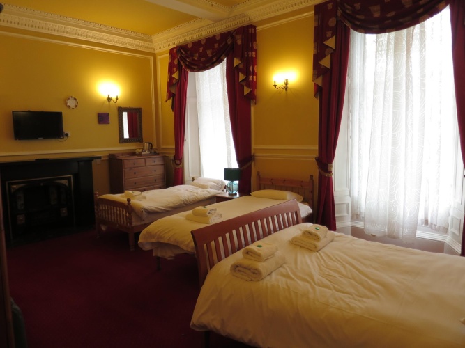 Standard Quadruple room