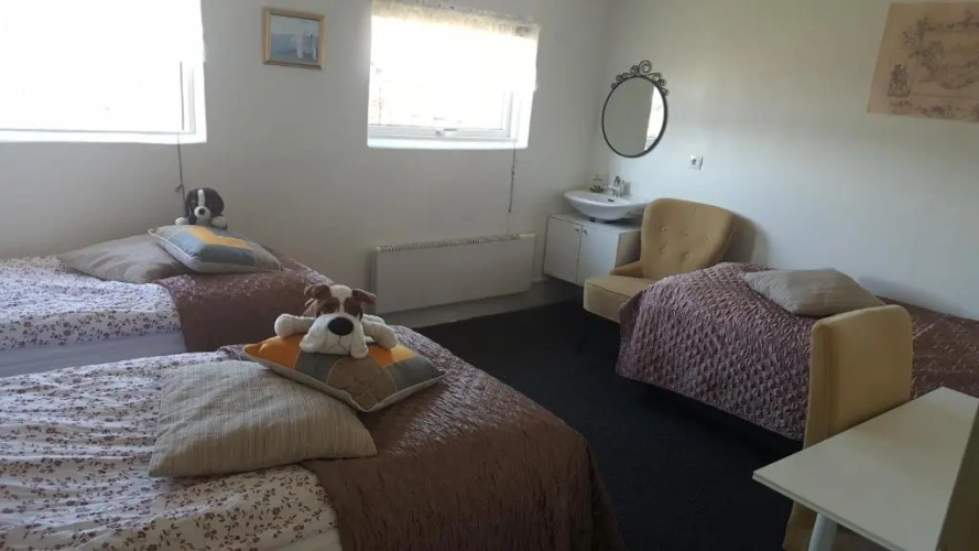 Standard Triple room