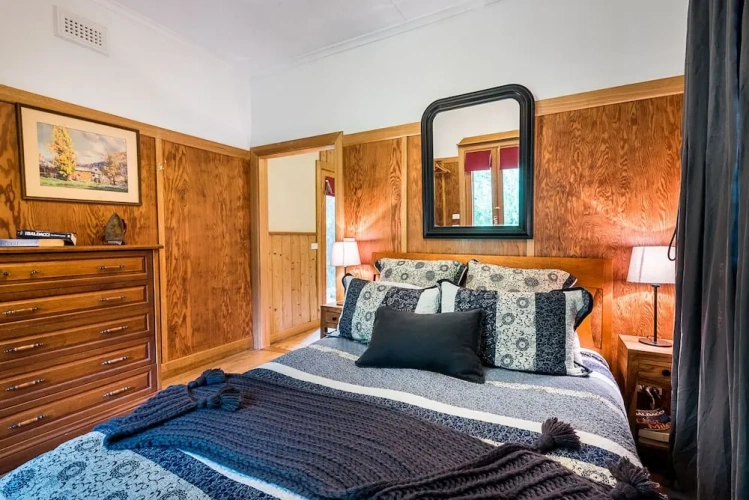 1 Bedroom Standard Bungalow