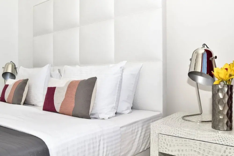 Comfy and Lovely 1BR in Difc!