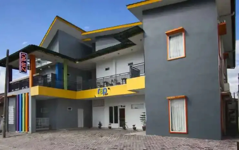 Rap Hotel By OYO Rooms