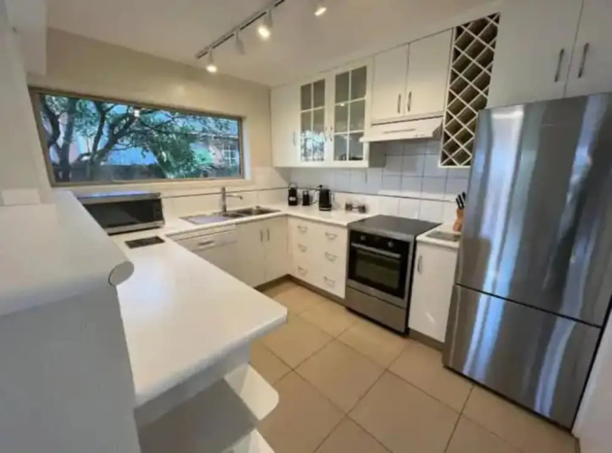 Kohimarama beachside apartment