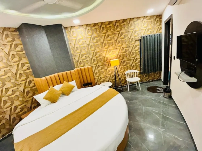 Luxury room