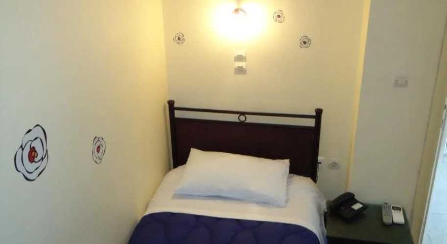 Hotel George