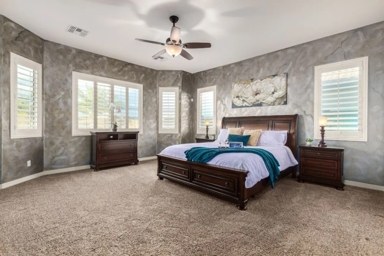 Athena 4 Bedroom Home by RedAwning