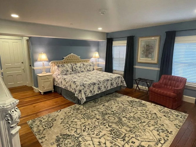 Godley Manor