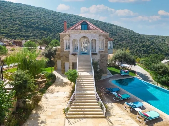 Standard room with balcony
