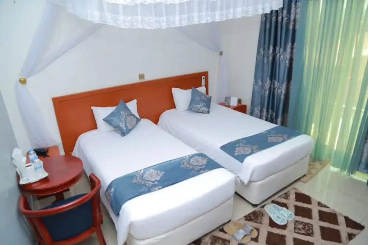 2 Bedrooms Standard Twin room with city view