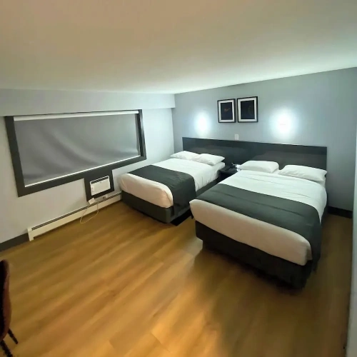 Deluxe Quadruple room