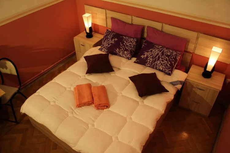 Rozetti Hostel