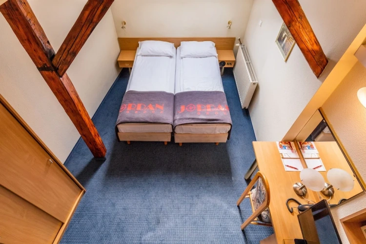 Classic Twin room