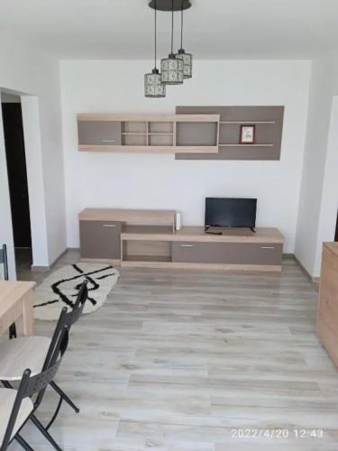 4 Rooms Apartment