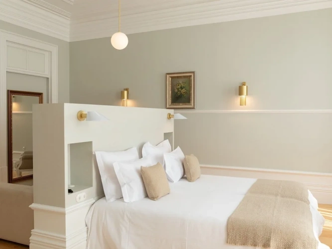 Suite with balcony