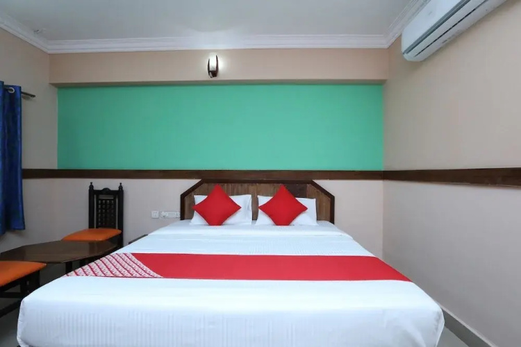 Sanman Regency by OYO Rooms