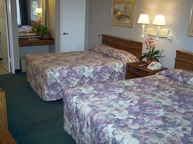 Fiesta Inn and Suites