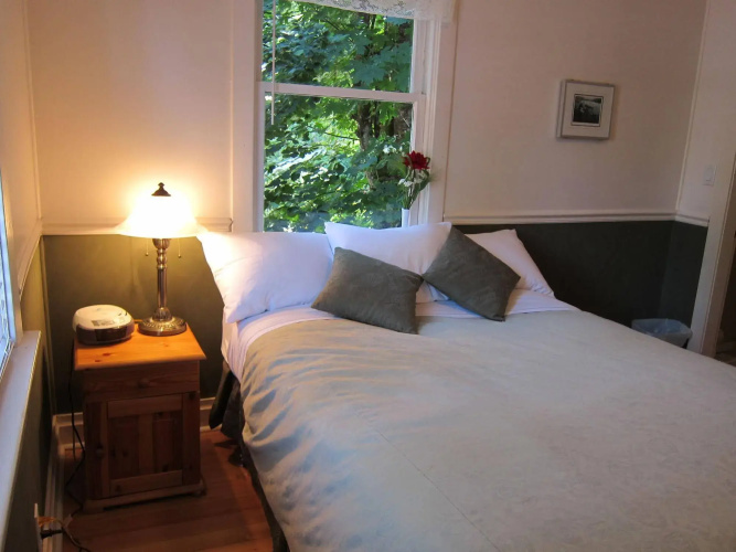 Heriot Bay Inn