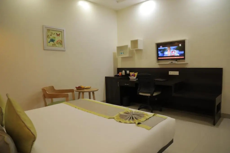 Eastin Easy Aishwarya Talegaon