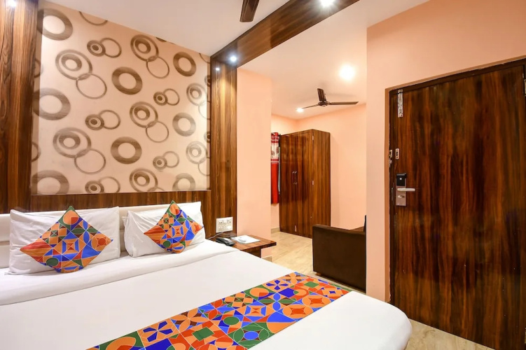 Imperio I by  FabHotel