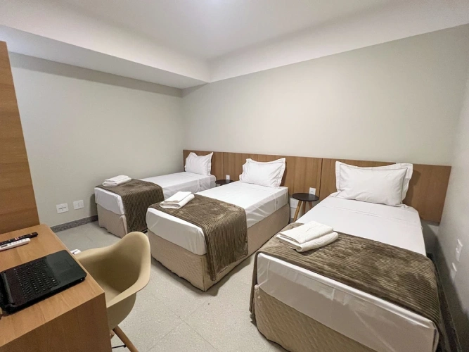 Standard Triple room