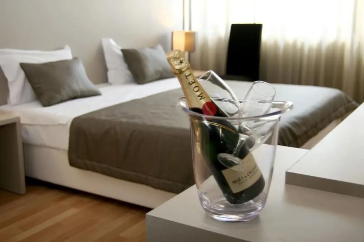 Junior Suite with balcony and with view
