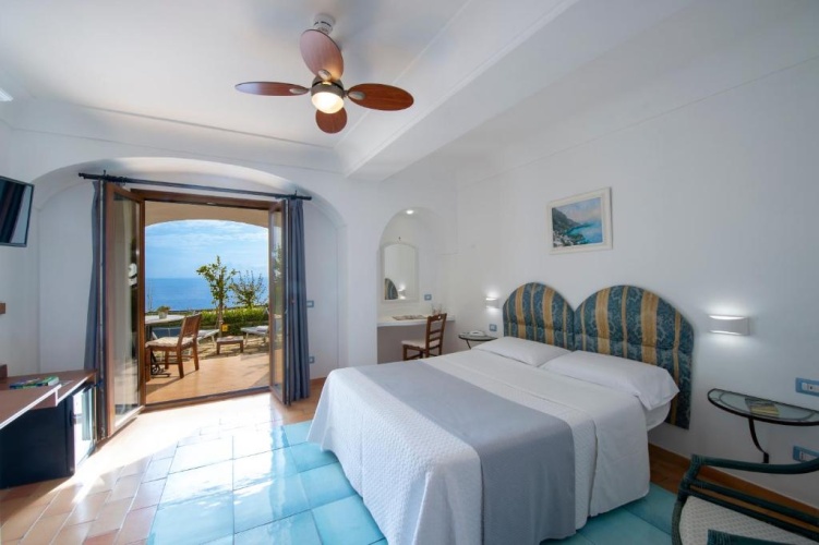 Deluxe Double room with sea view