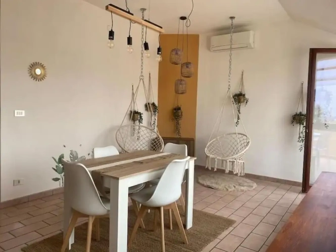 2 Bedrooms Apartment with city view