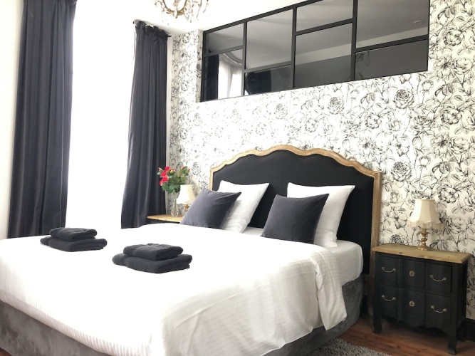 2 Bedrooms Cottage