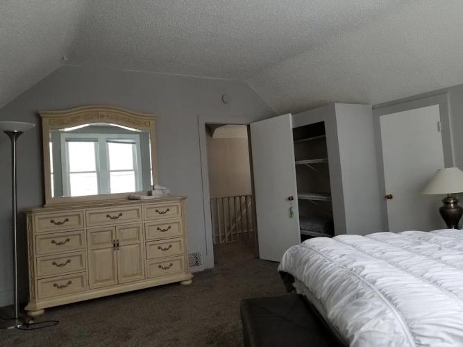 3 Bedrooms Traditional House