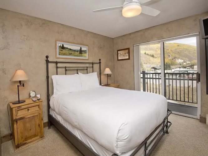 Vantage Point Condo 304