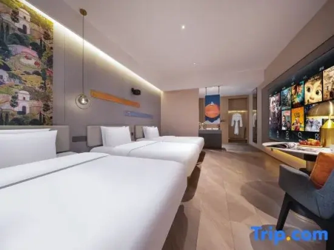 Luxury Triple room