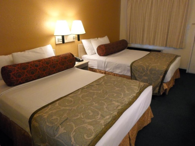 Twin room