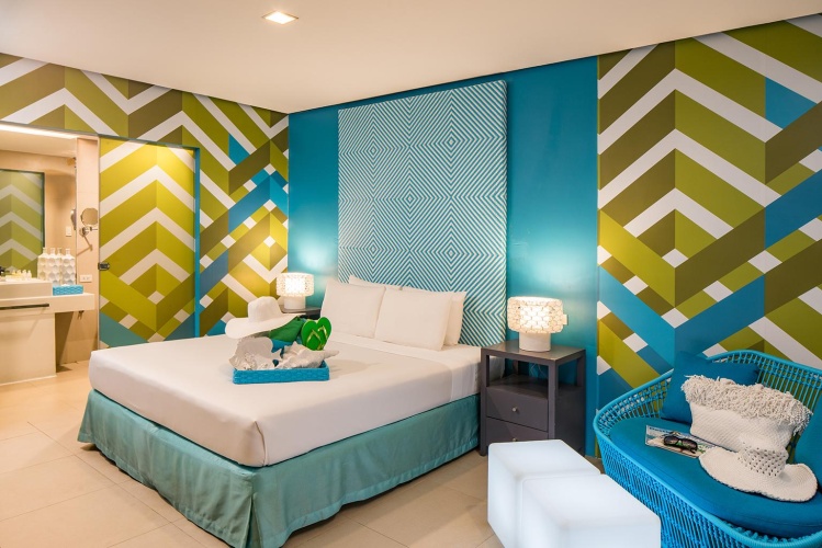 Premier room