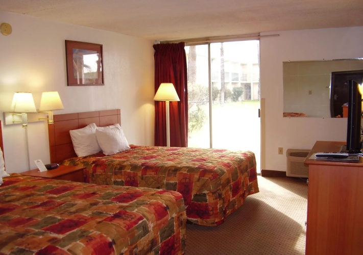 Vacation Inn Phoenix