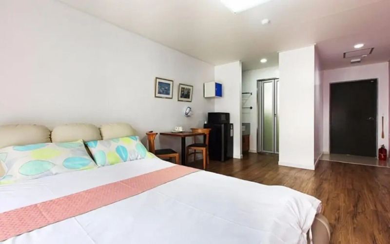 Boryeong Swiss Chalet Pension