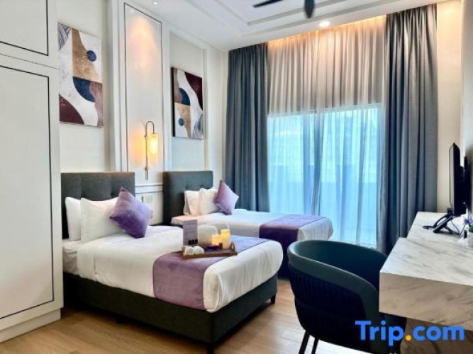 Standard Twin room with balcony