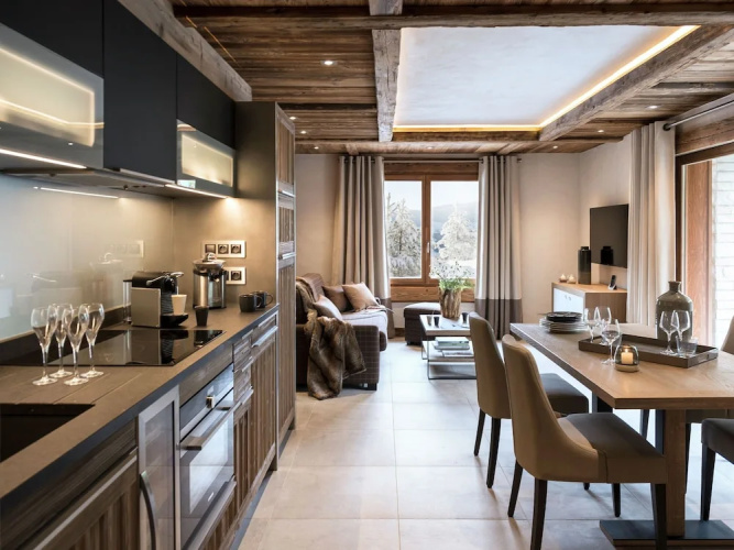 Rustic Apartment With Dishwasher, 150 m. From the Cableway