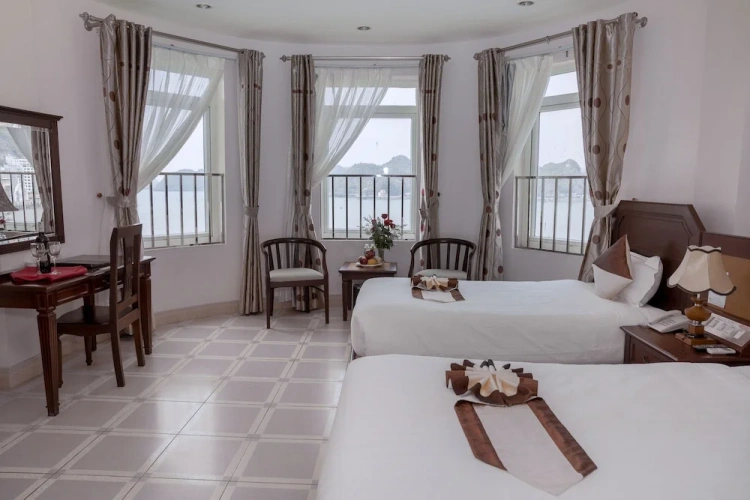 Superior Double room with balcony and with ocean view