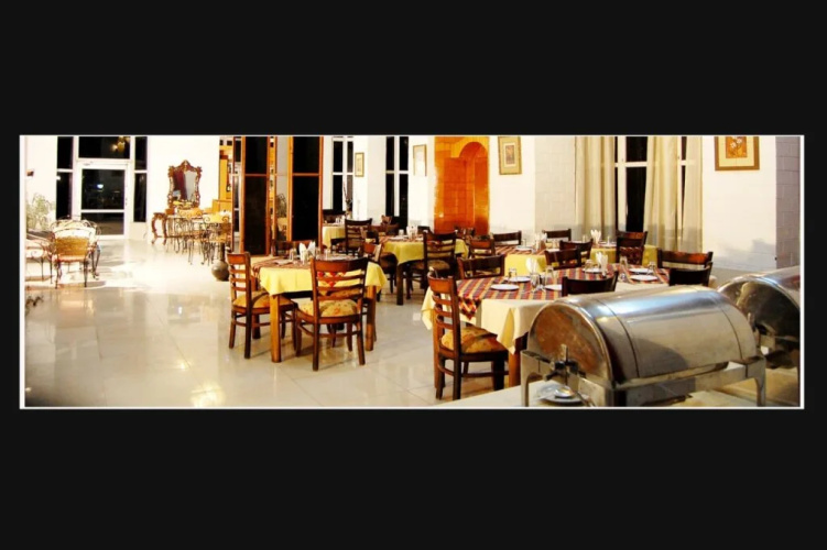 Hotel Out Town