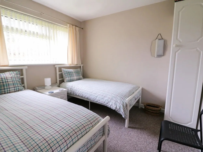 Clud, Lampeter