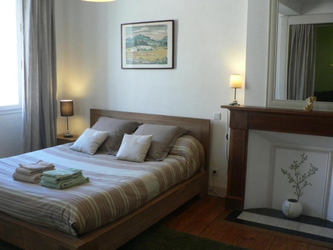 Standard Triple room