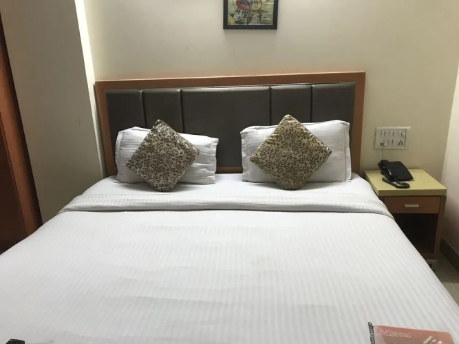 Hotel R Continental