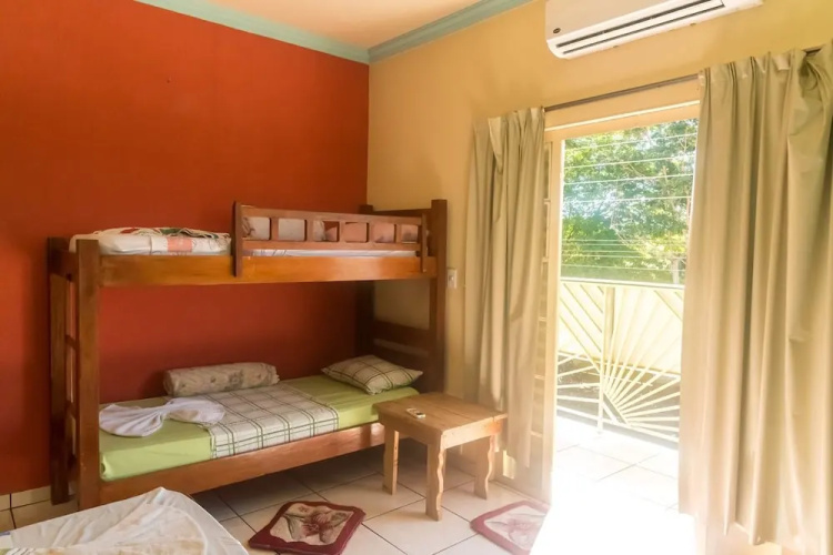 Hostel Catarinos Guesthouse
