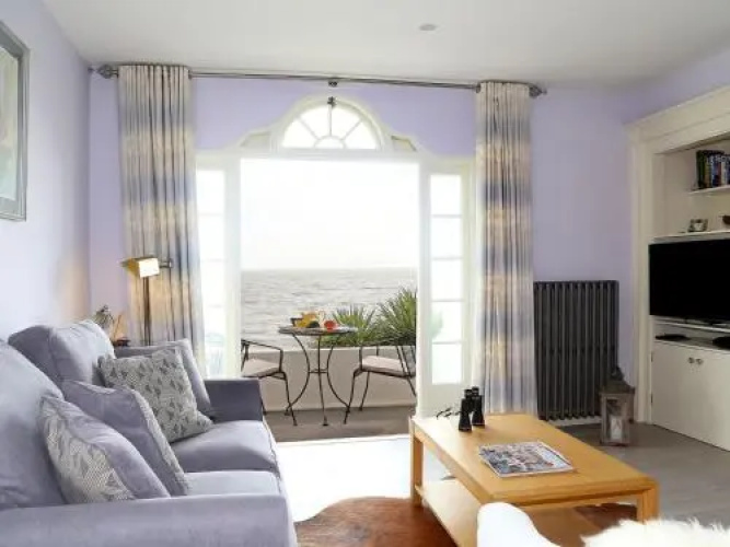 Seascape Apartment