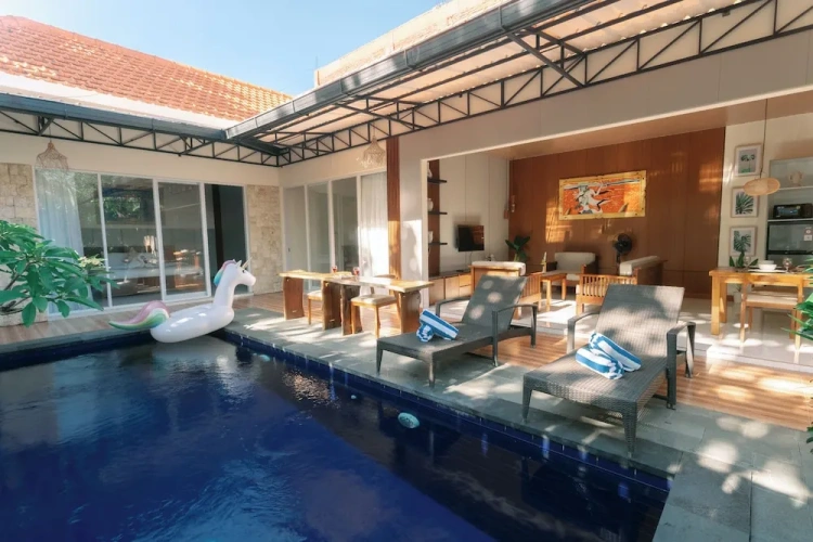 Standard Villa